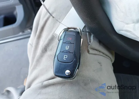 2022 Ford F-150 Xl из США, поврежденный, VIN 1FTMF1C55NKD60907